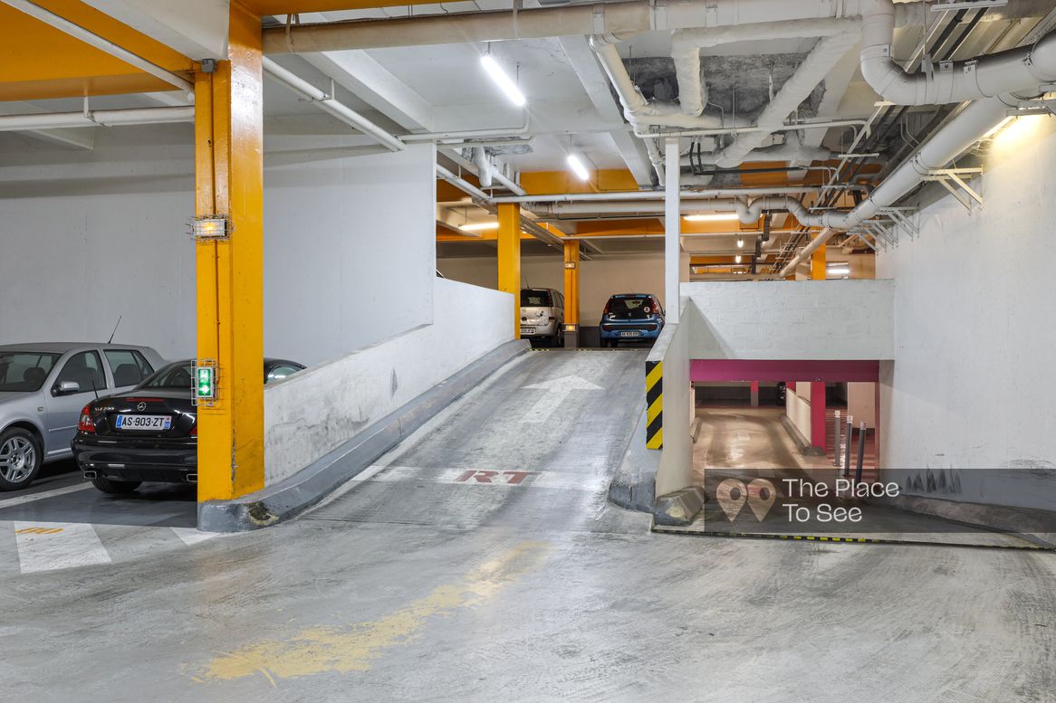 Parking intérieur