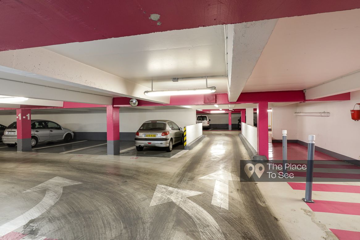 Parking intérieur