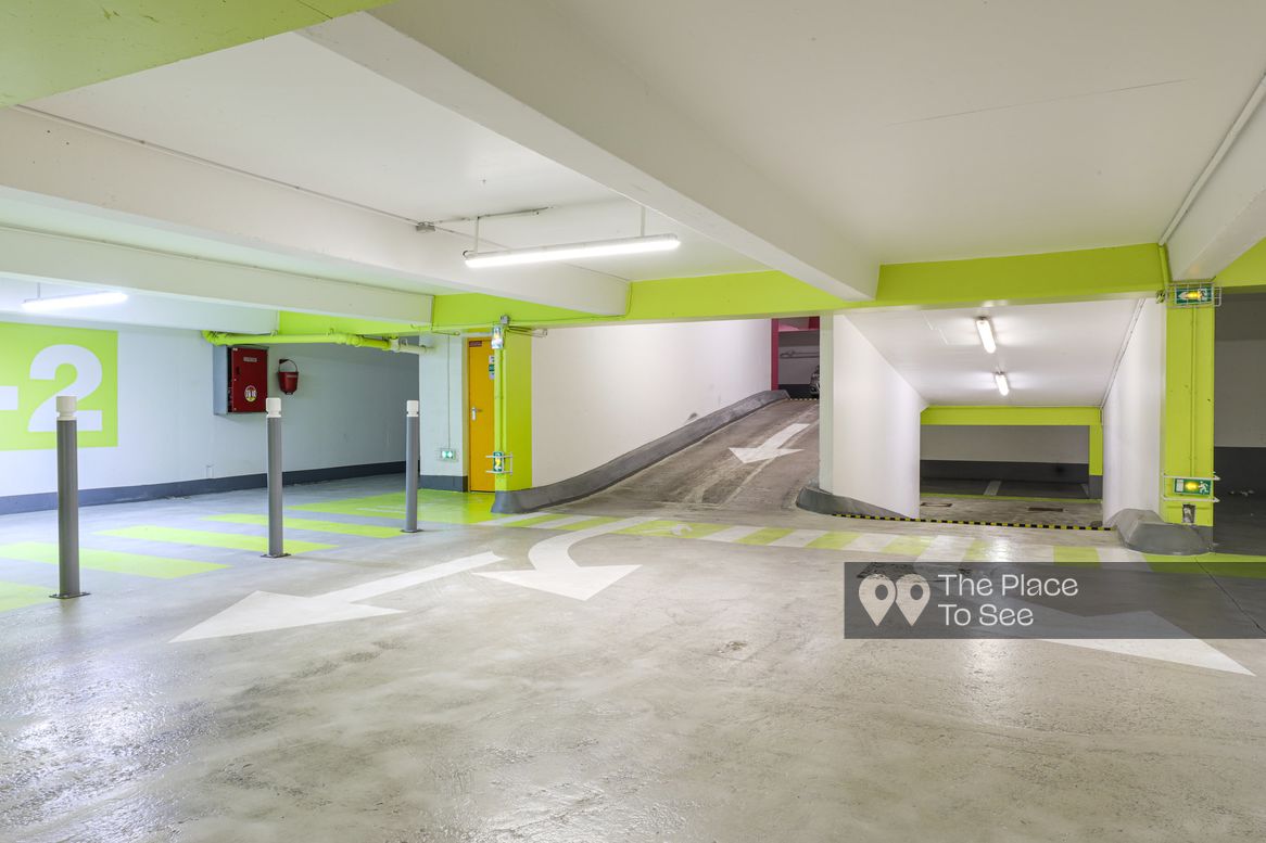 Parking intérieur
