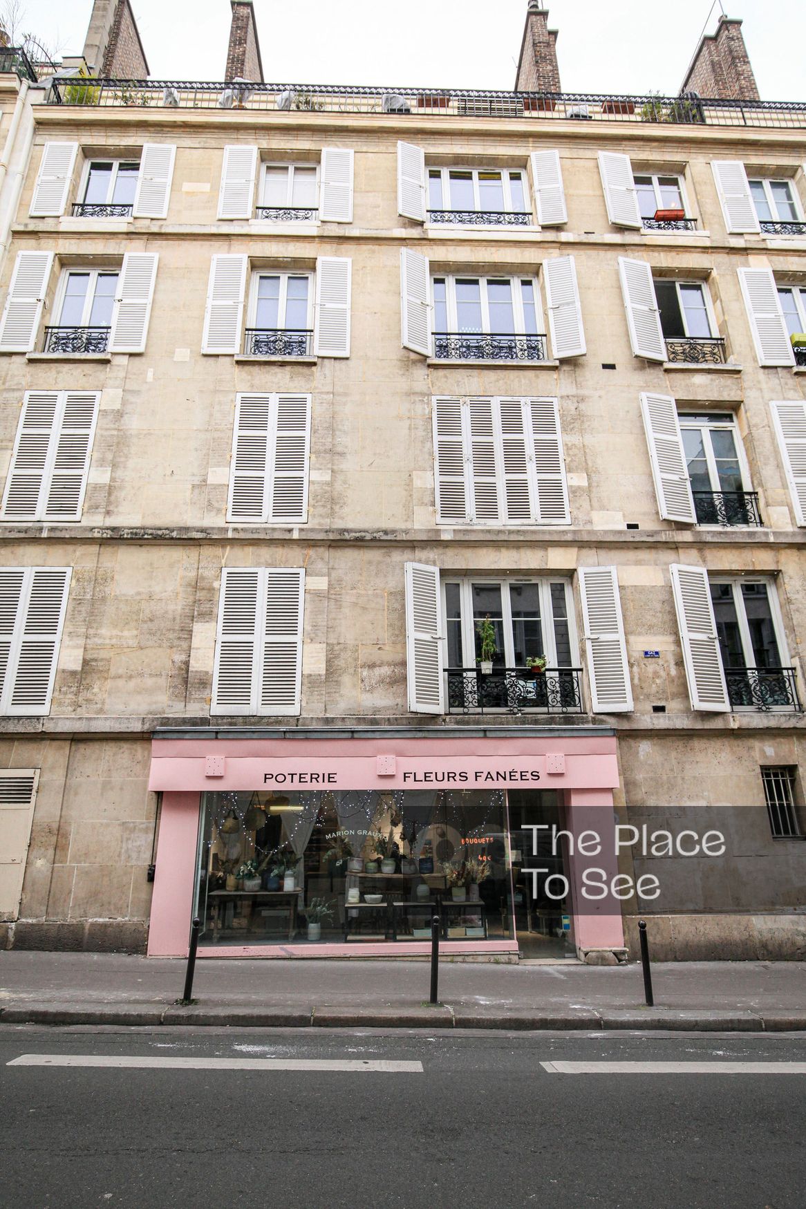 Façade