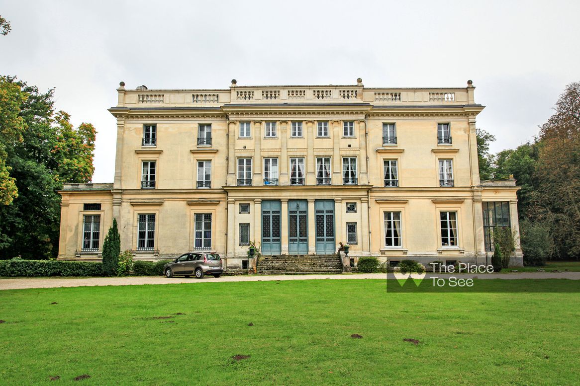 Façade