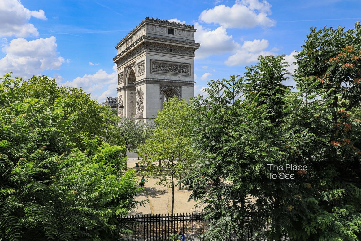 Arc de Triomphe