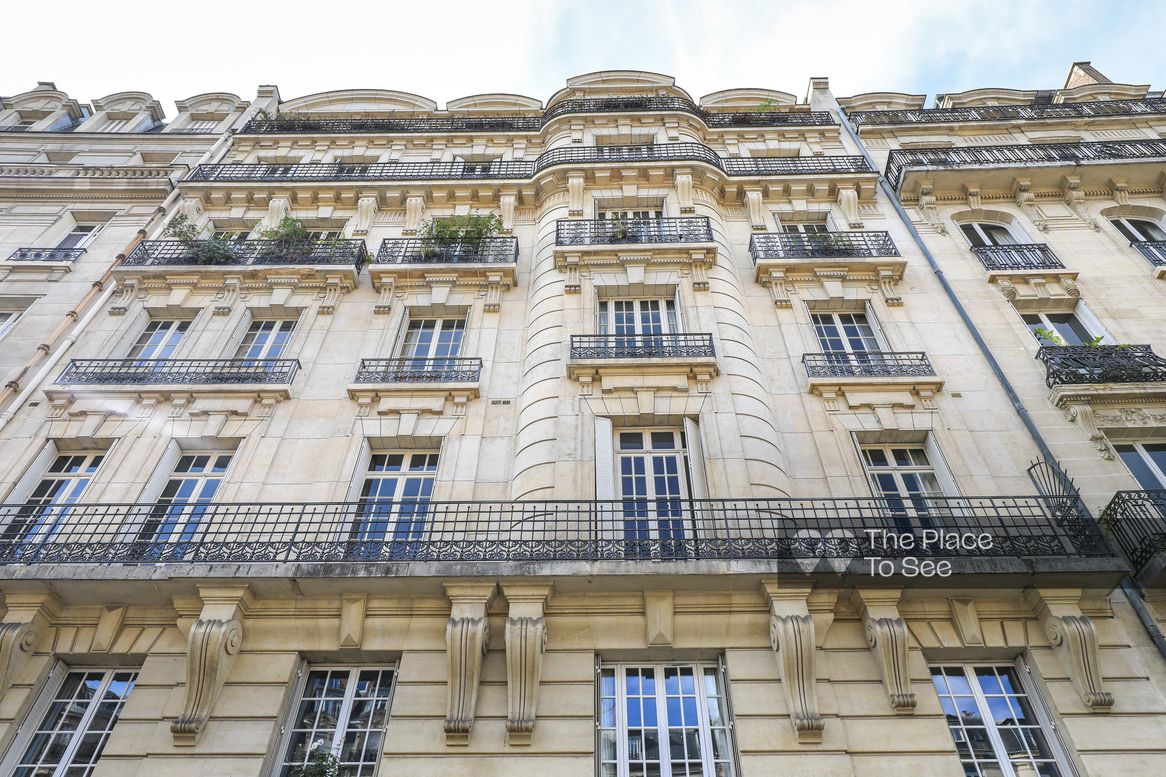 Façade