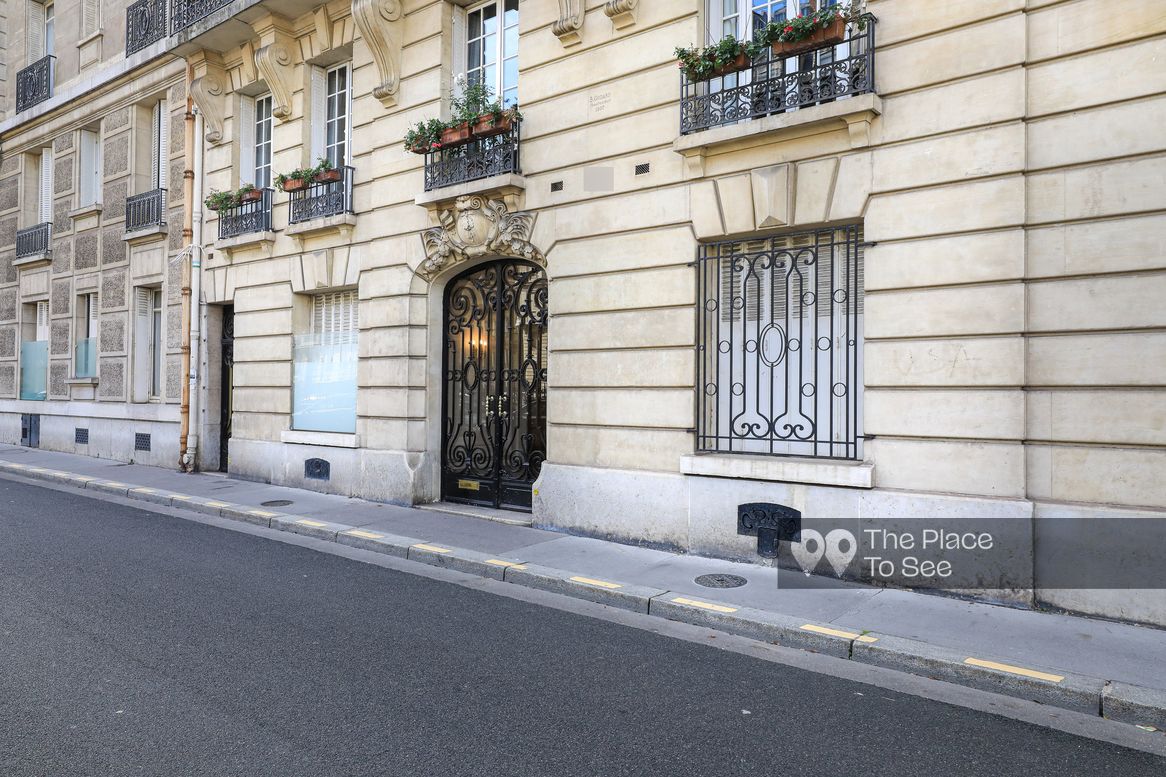 Façade
