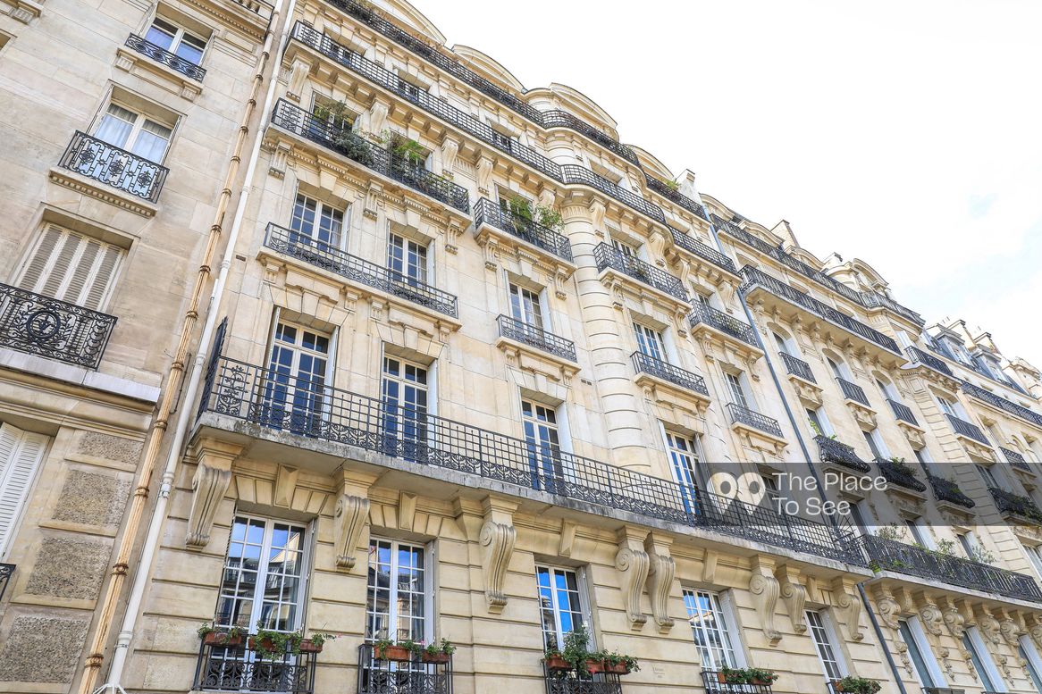 Façade