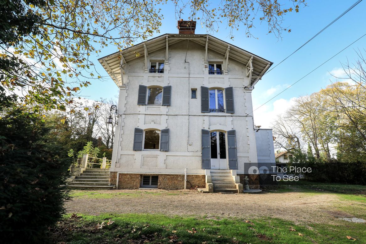 Façade