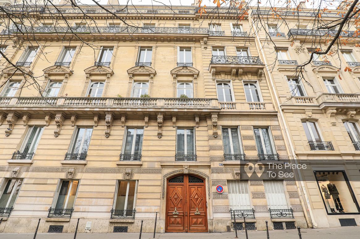 Façade