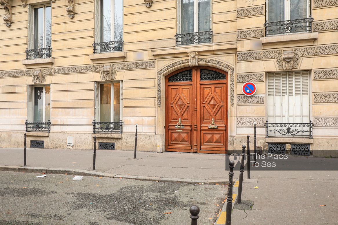 Façade