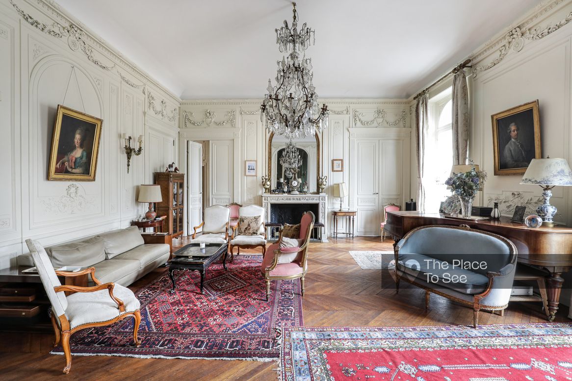 Grand Salon