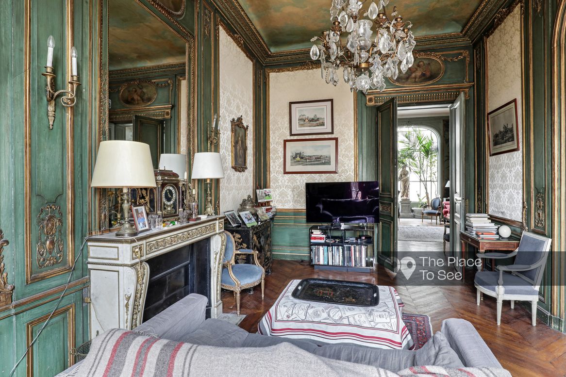 Salon
