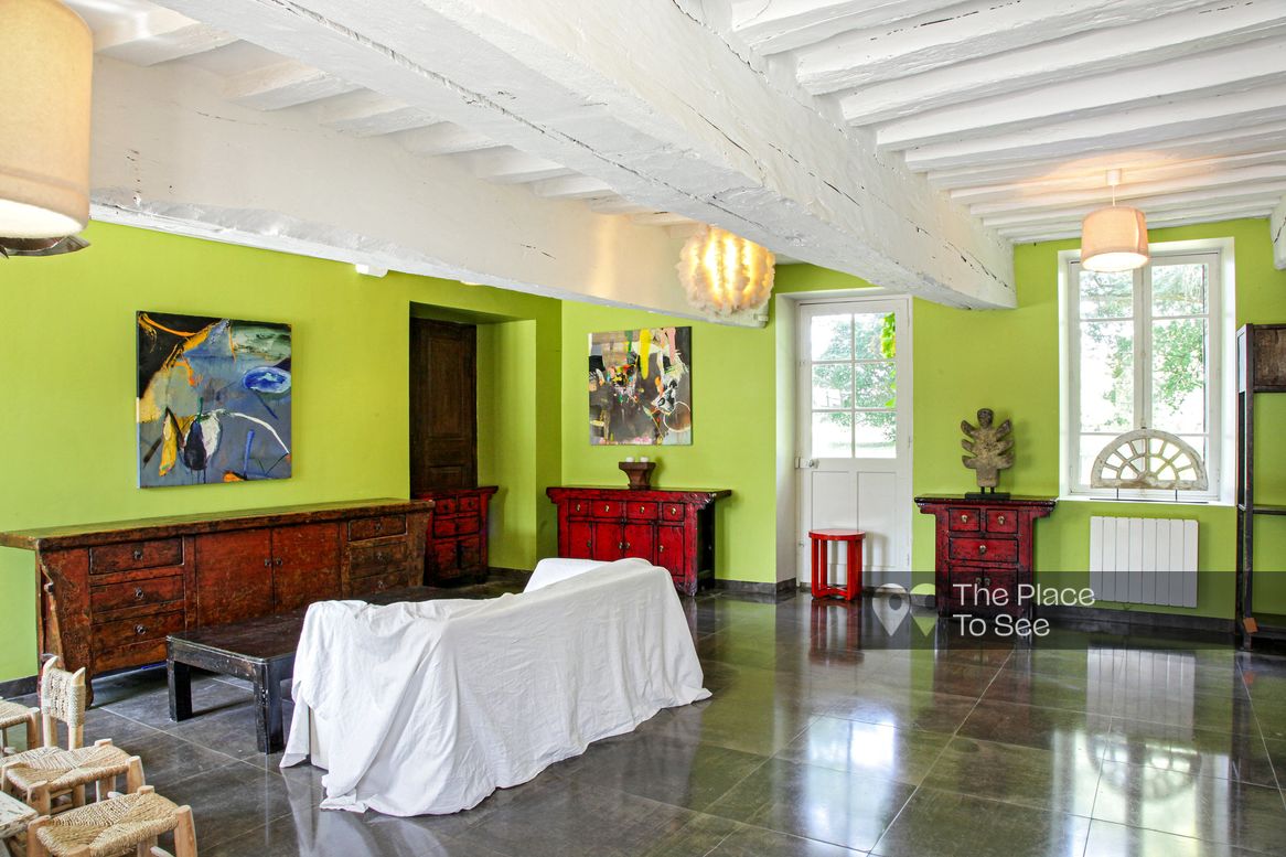 Salon