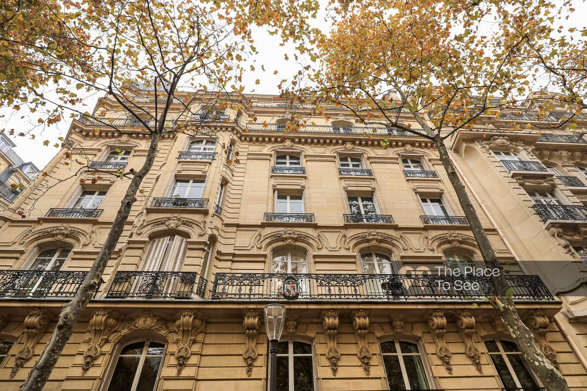 Façade