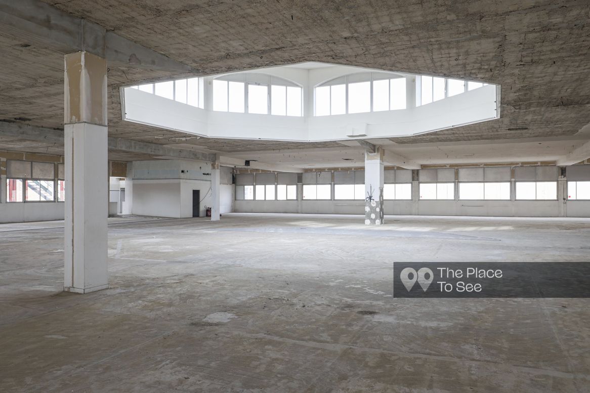 Hangar