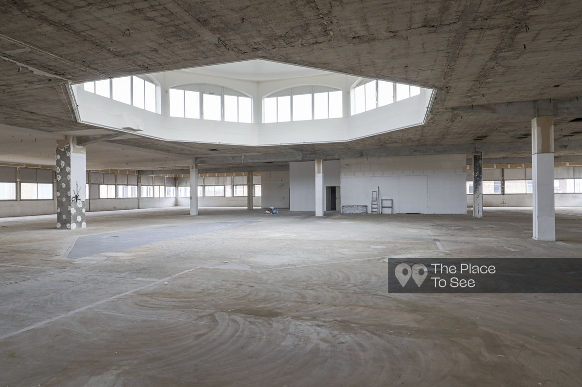 Hangar