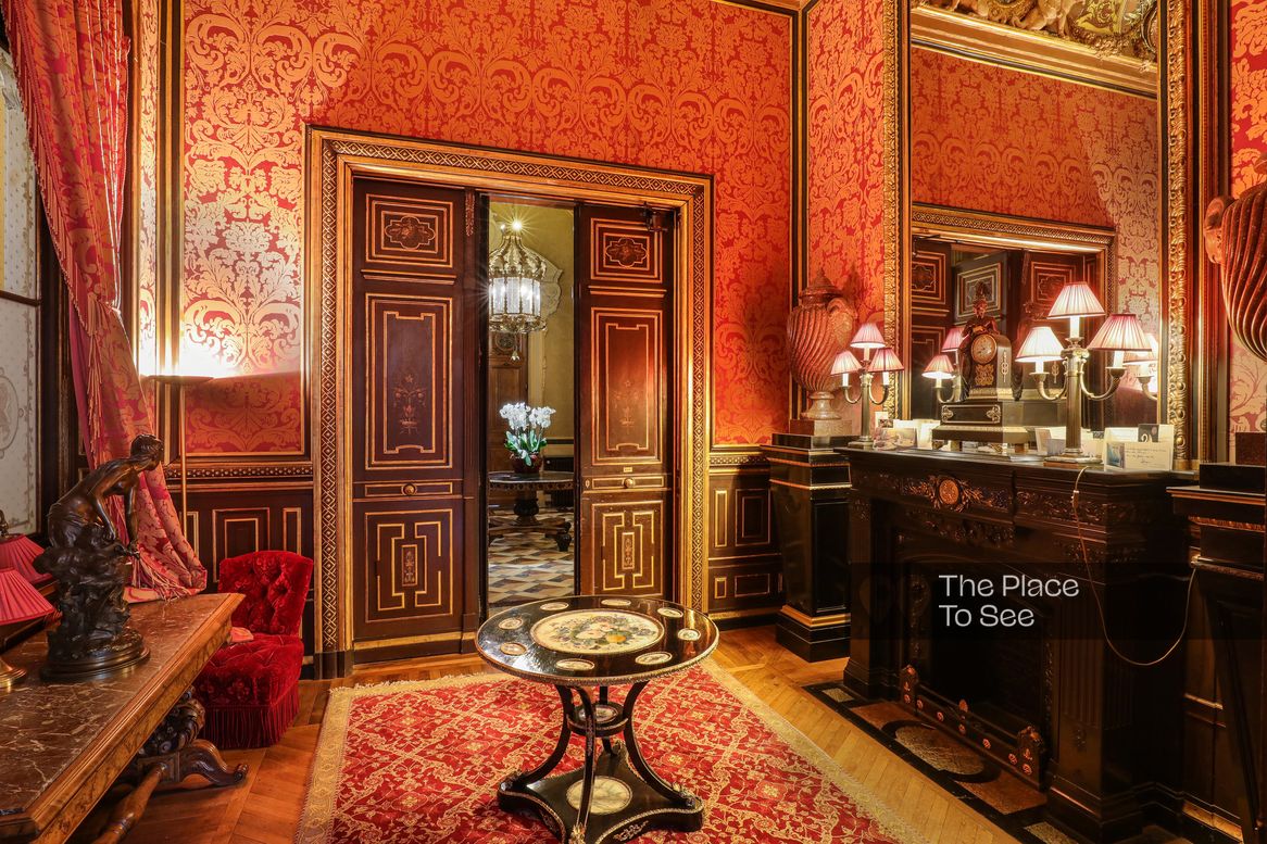 Salon