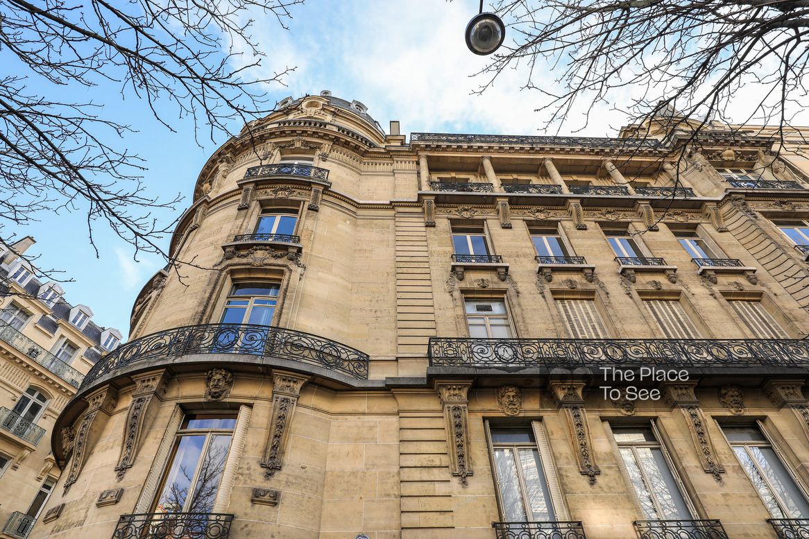 Façade