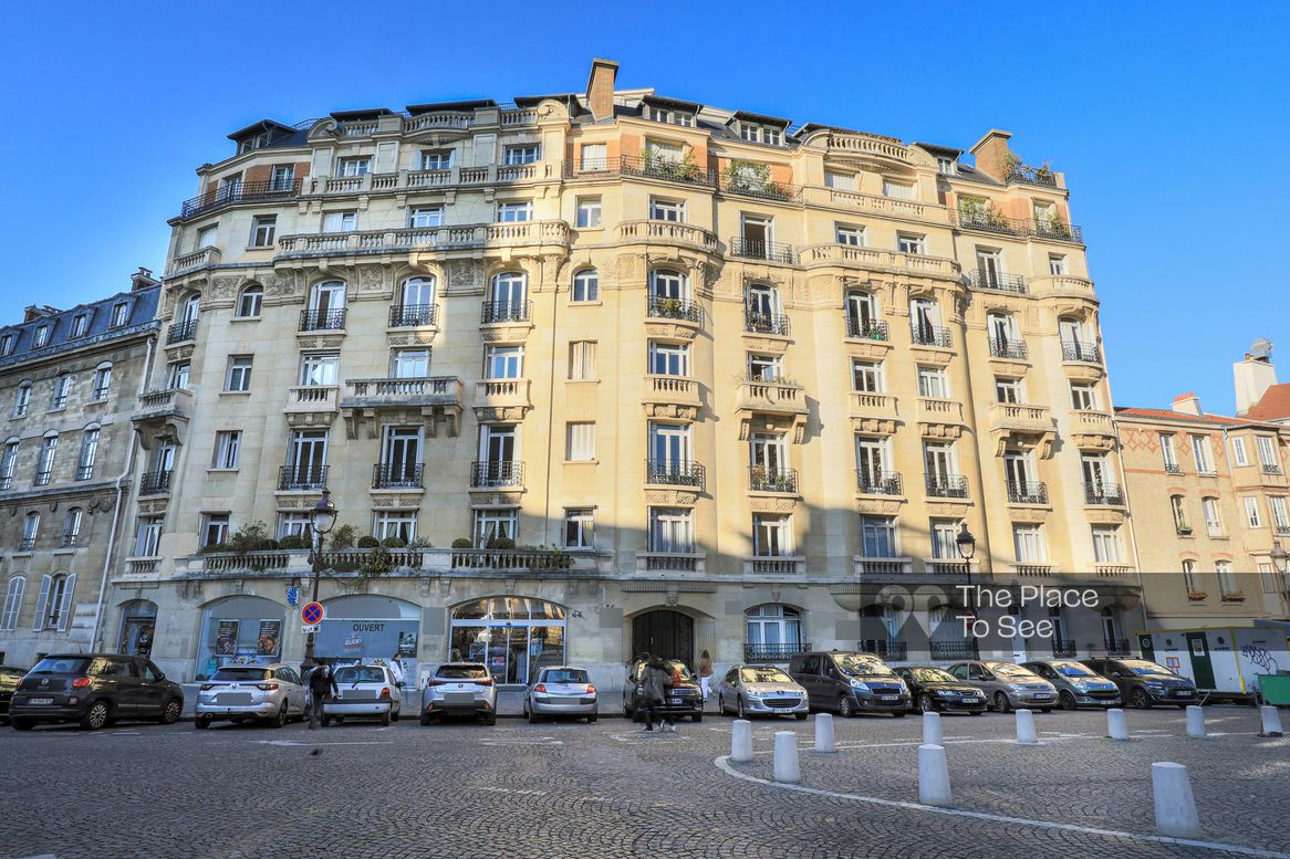 Façade