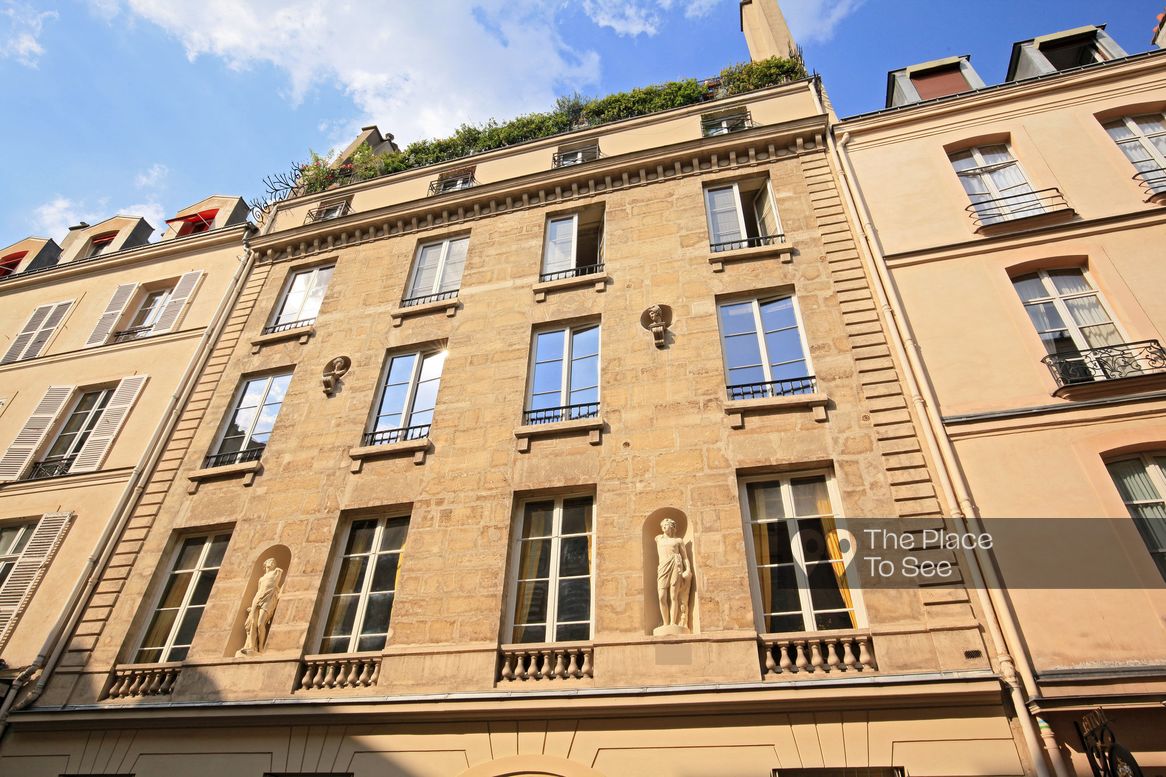 Façade