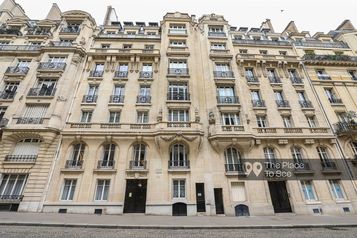 Façade