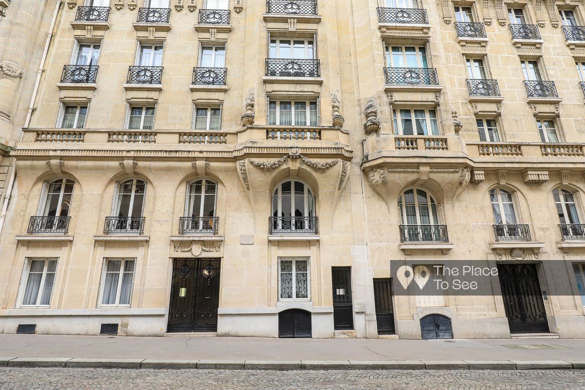 Façade