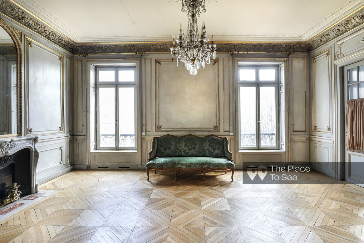 Salon