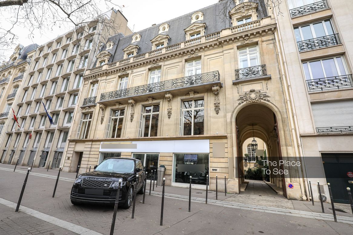 Façade