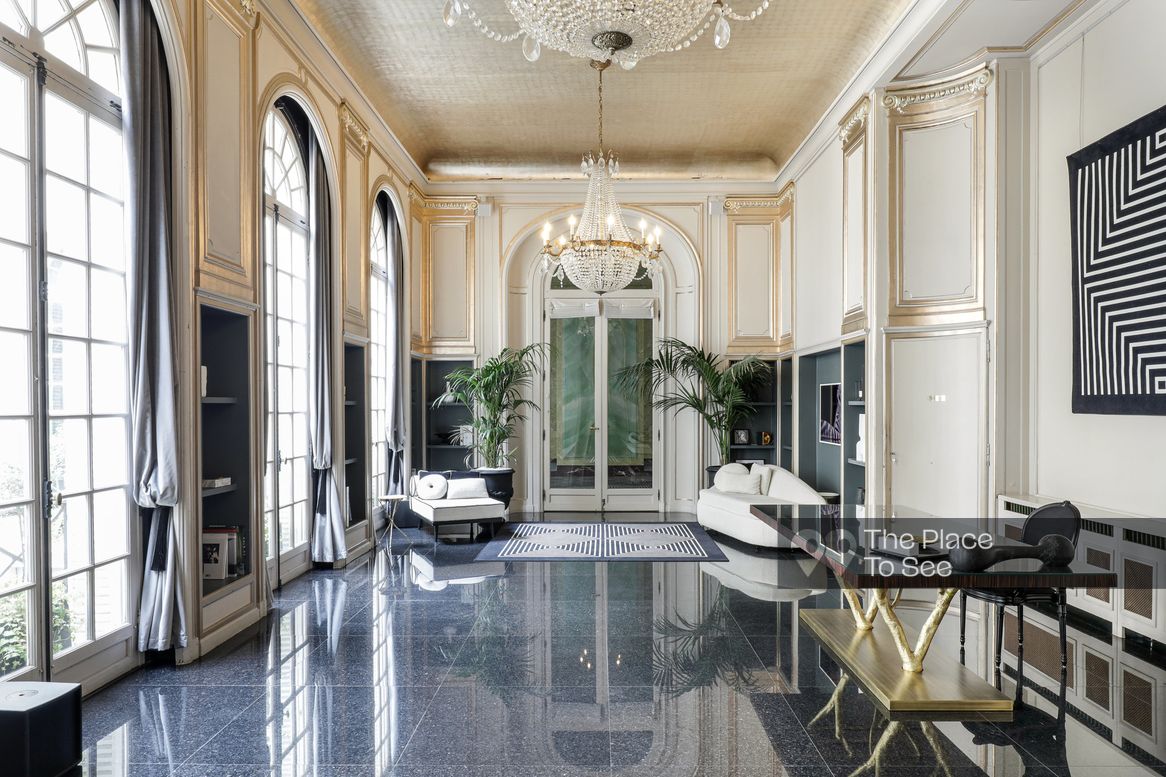 Salon