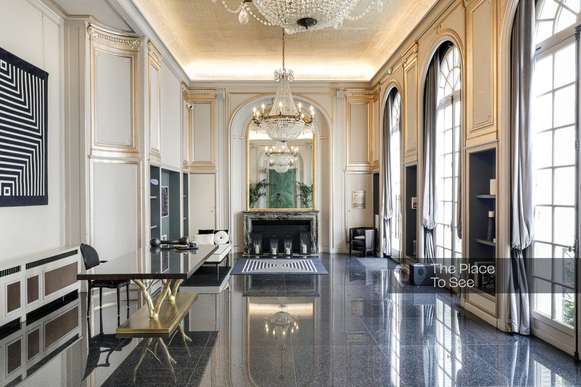 Salon