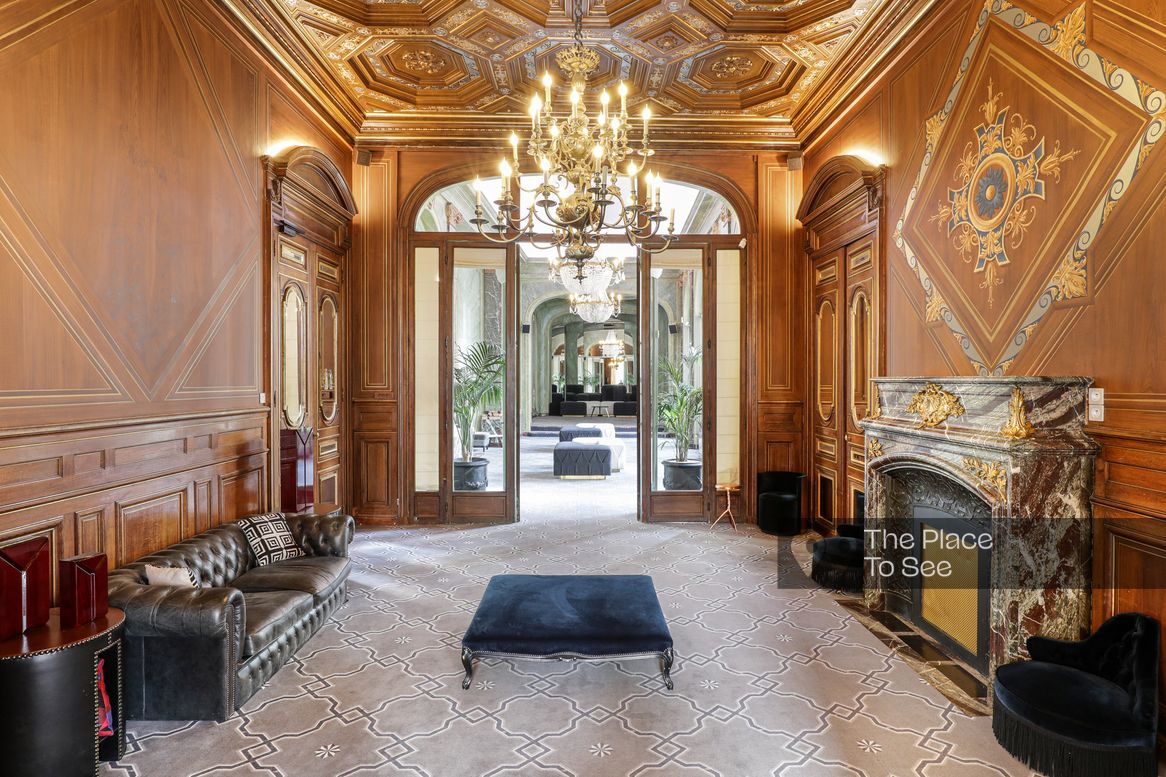 Salon