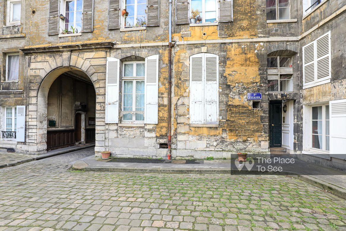 Façade