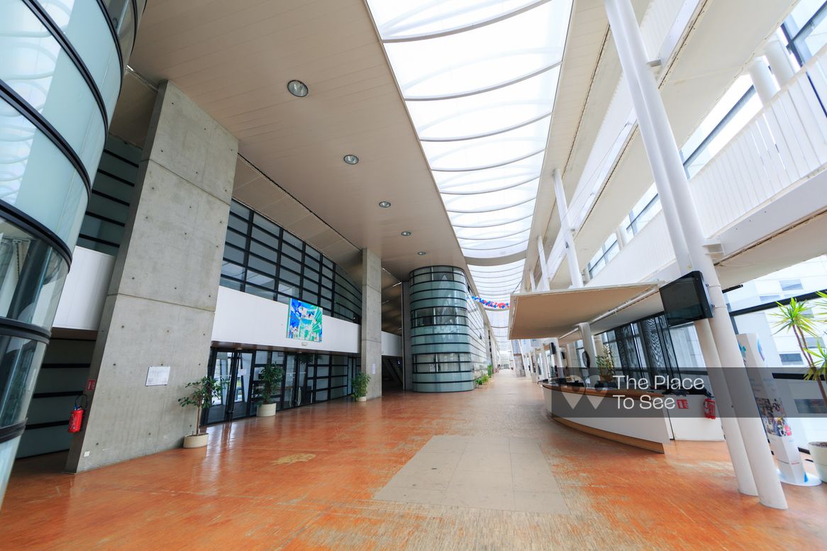 Hall