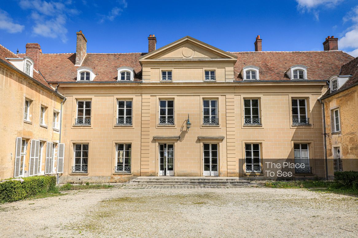 Façade