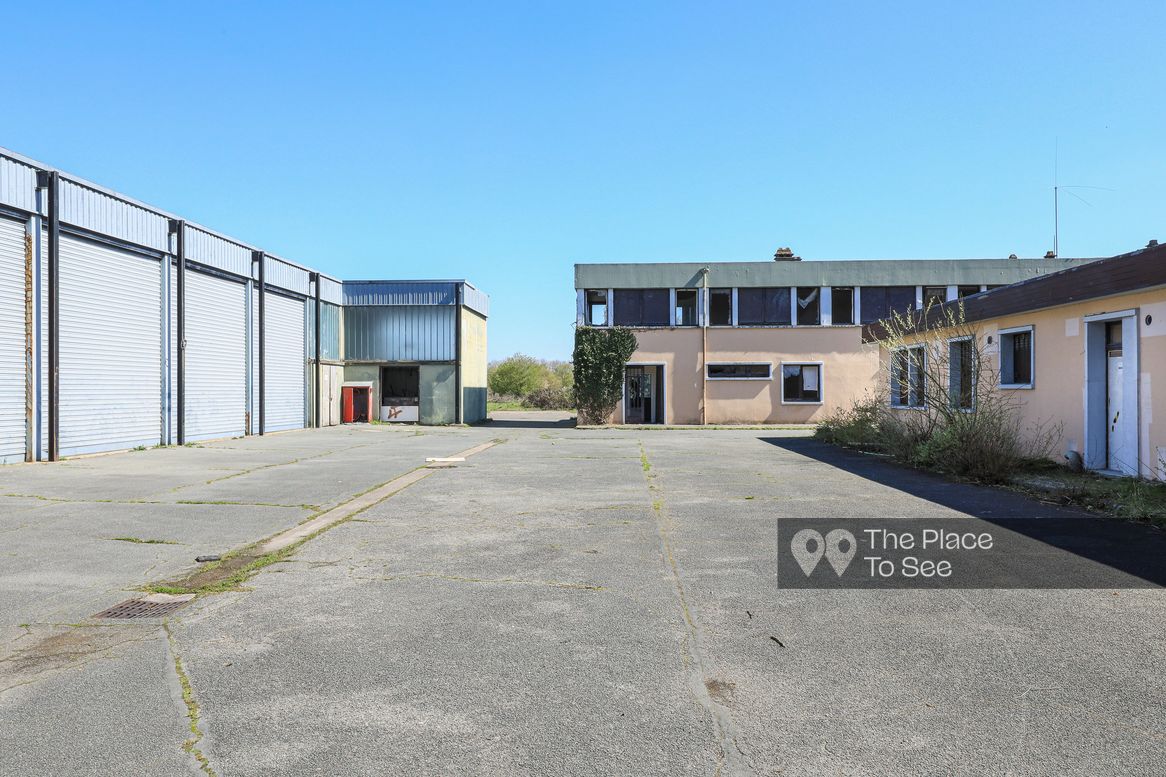 Hangar