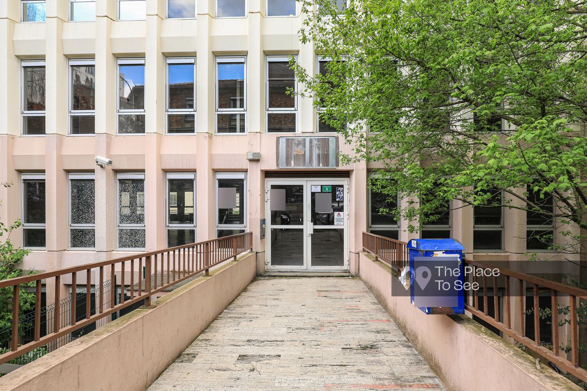 Façade