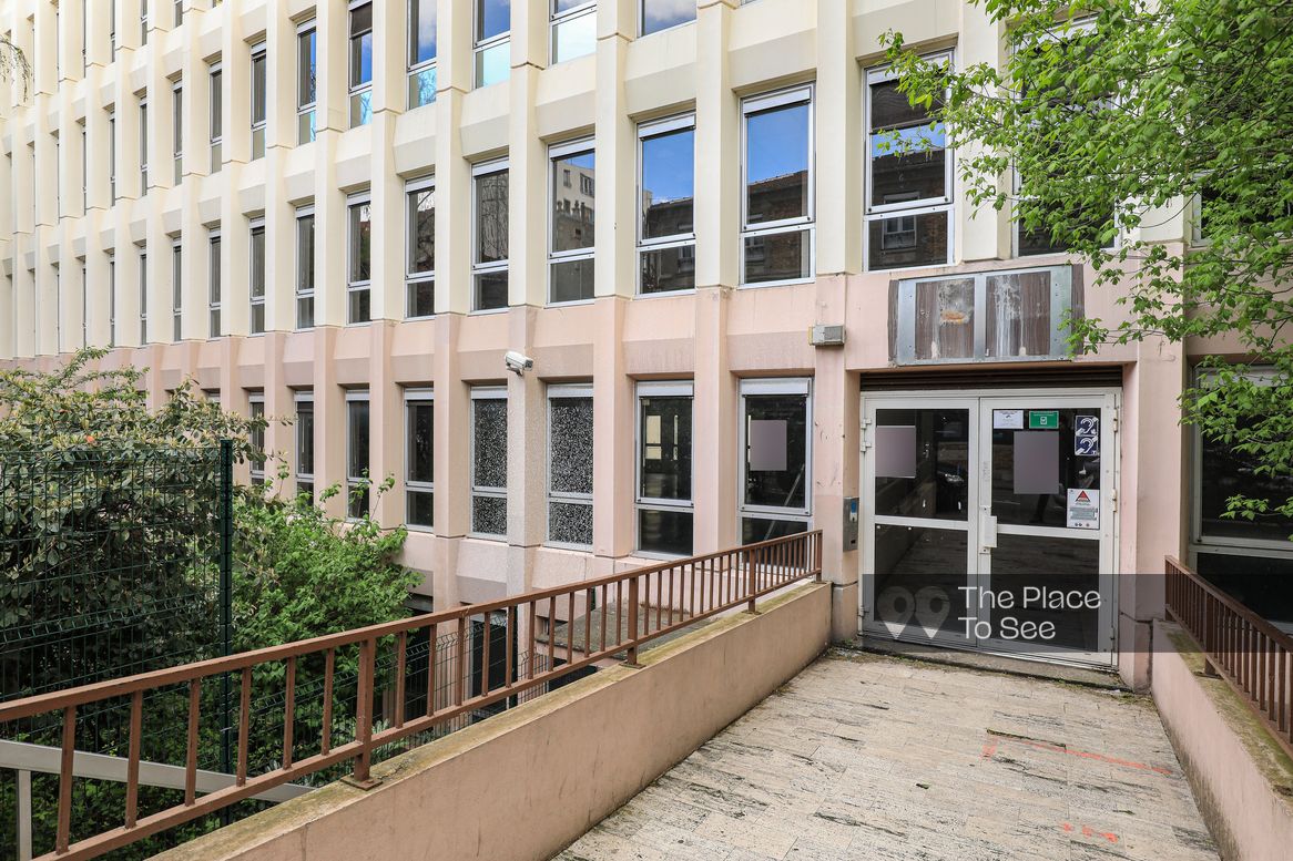 Façade
