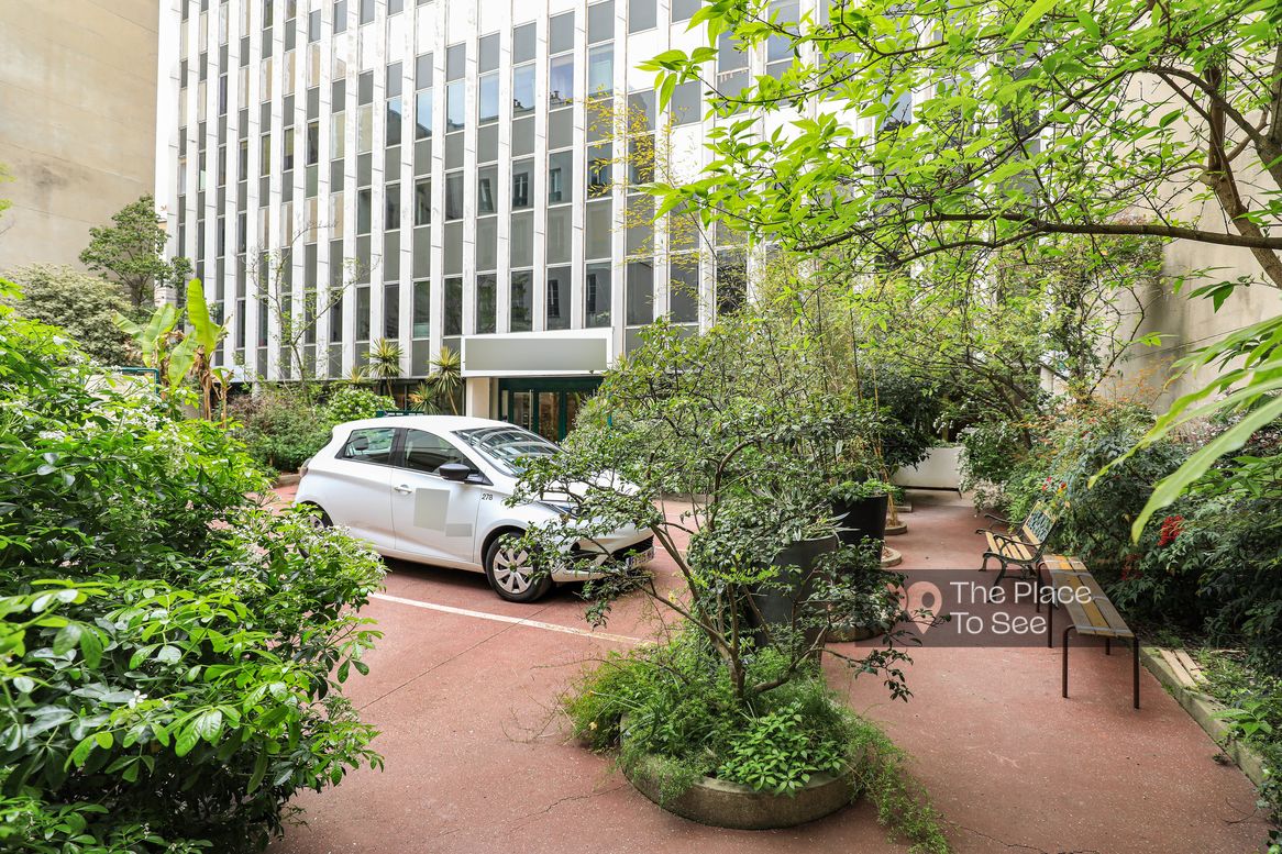 Parking Exterieur