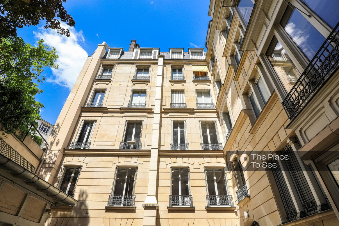 Façade