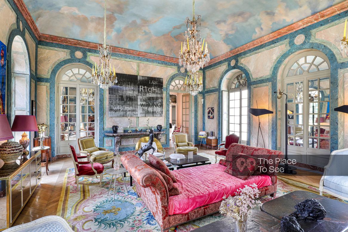Salon