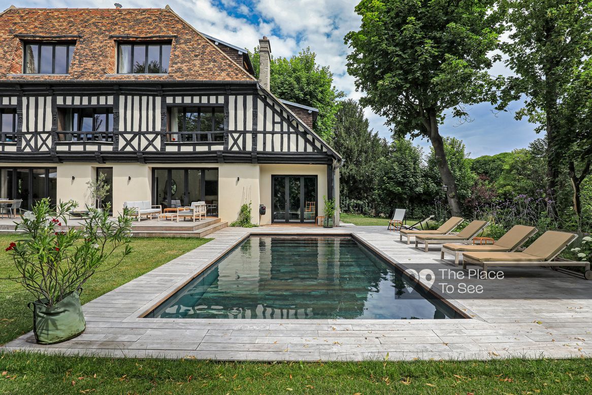 Piscine extérieure