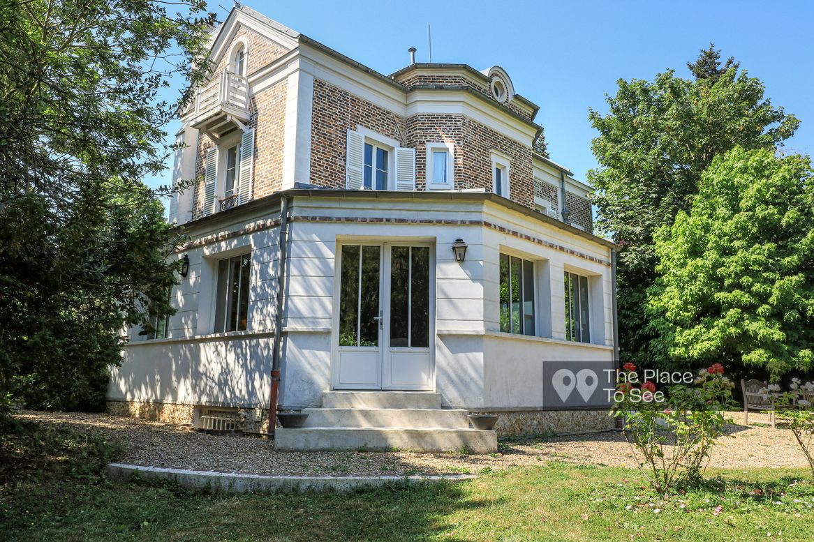 Façade