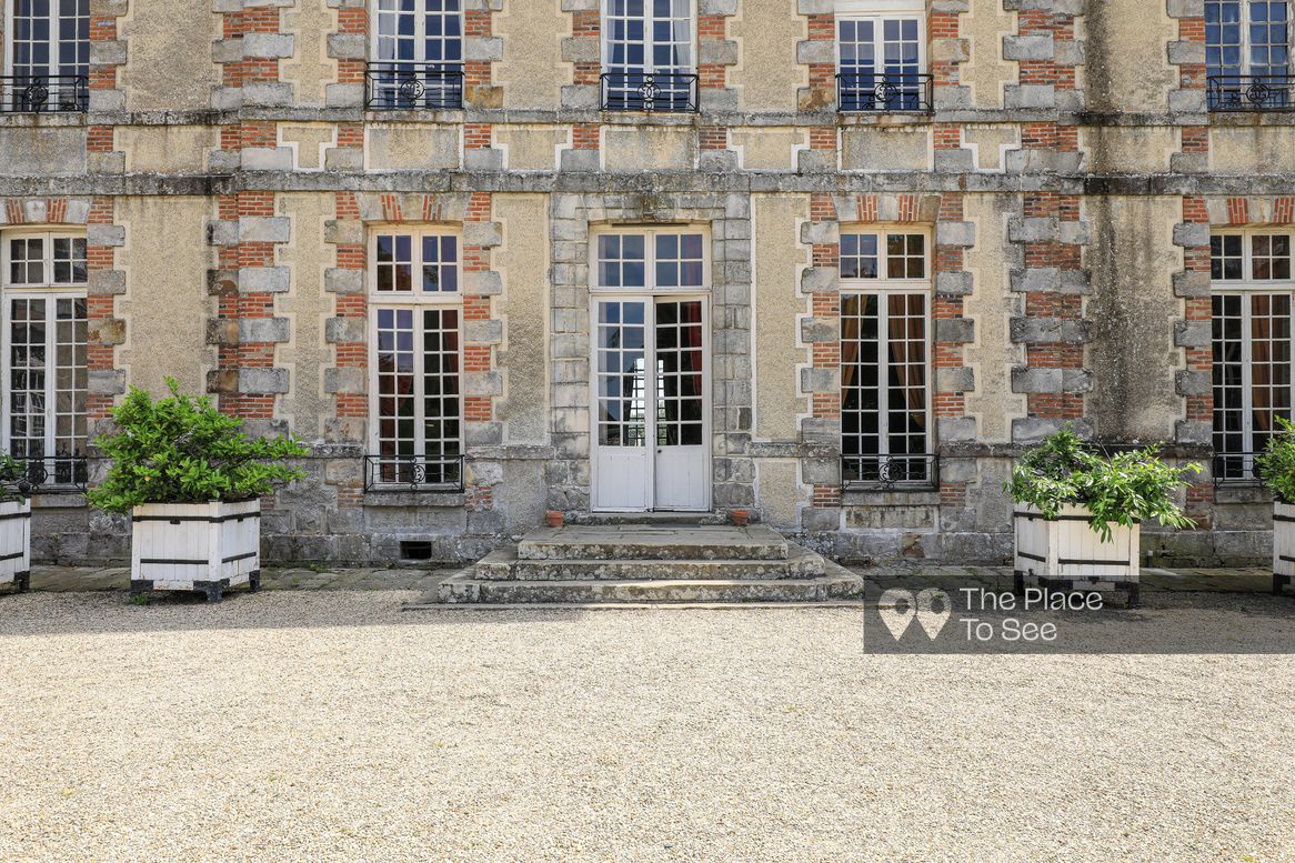 Façade