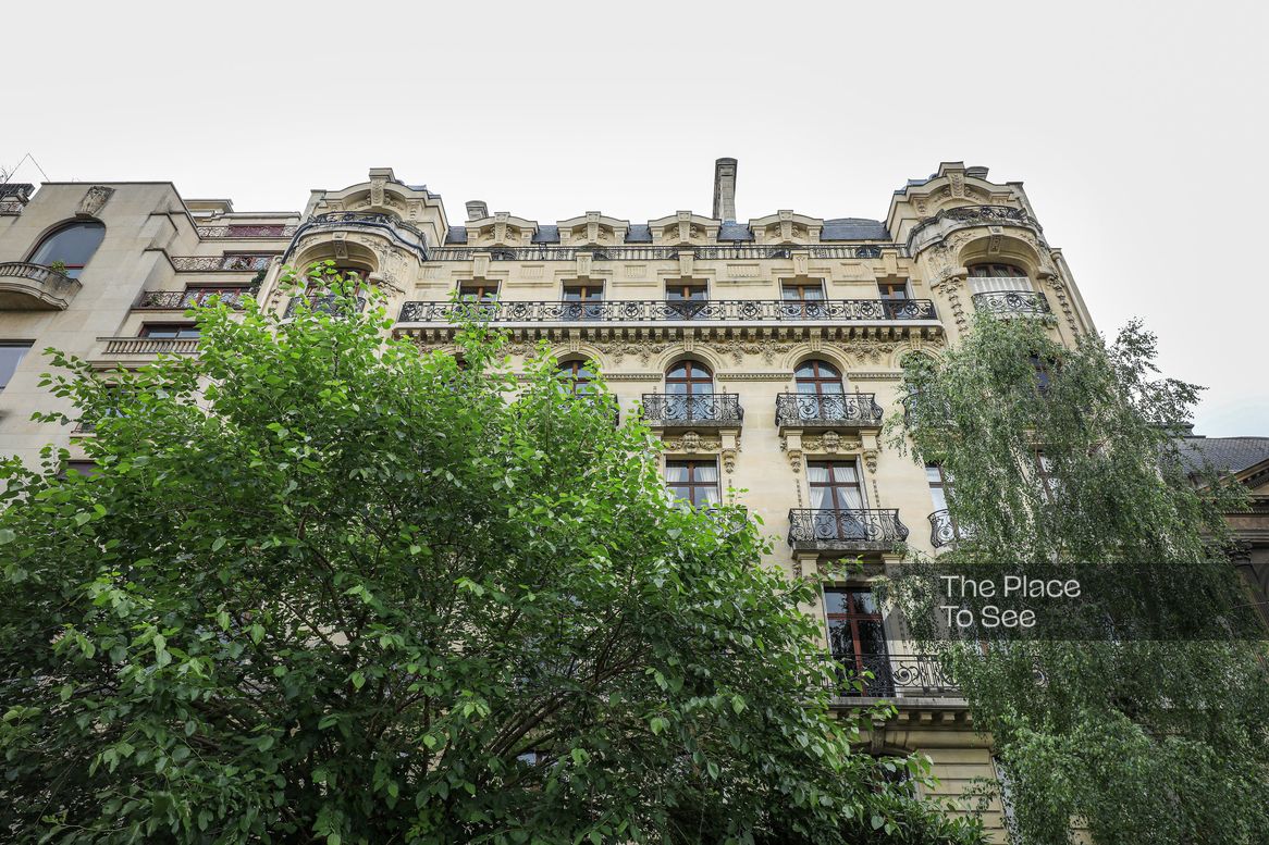 Façade