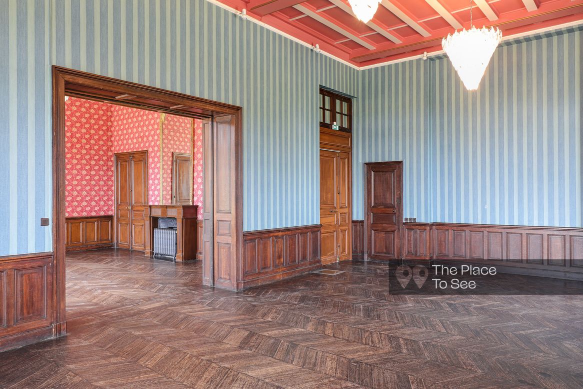 Salon