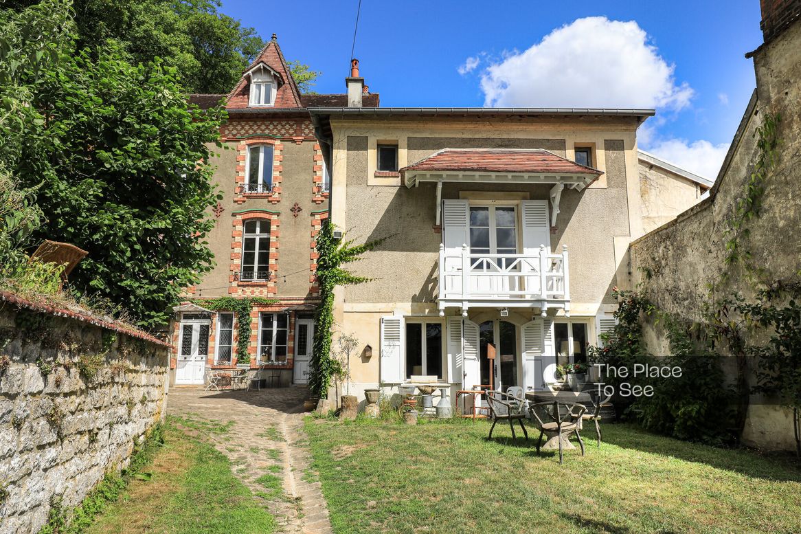 Façade