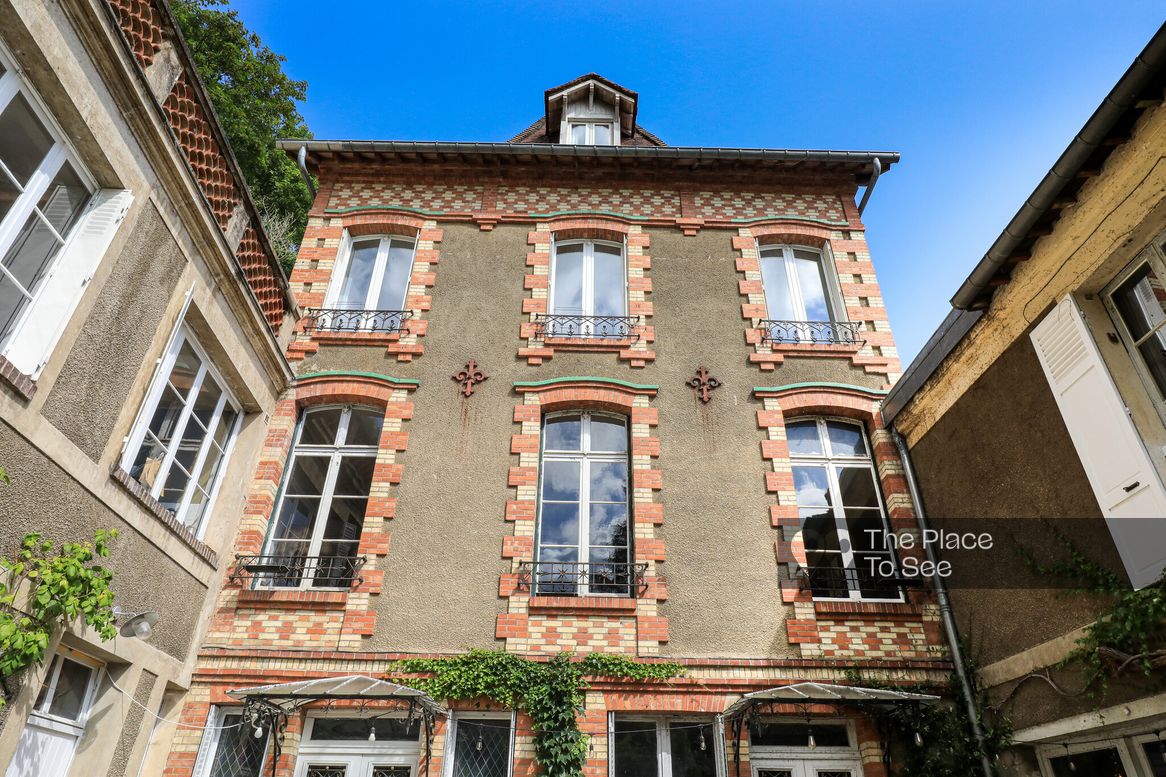 Façade