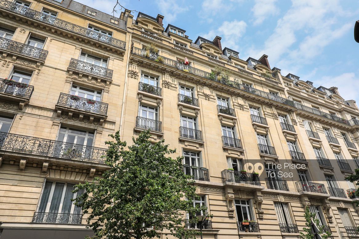 Façade