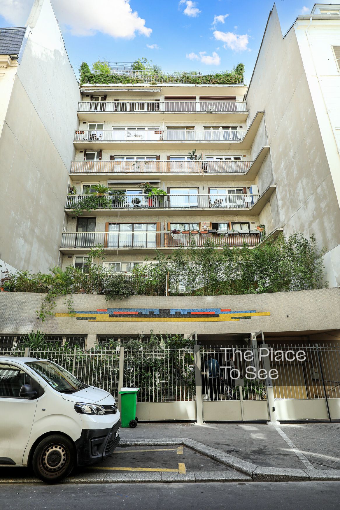 Façade