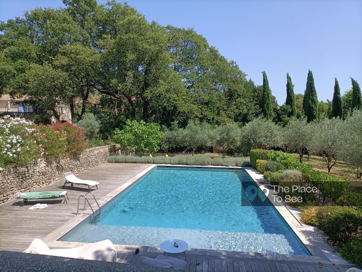 Piscine extérieure