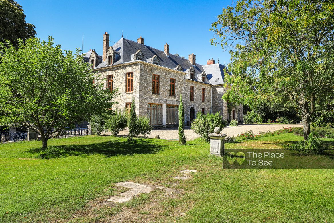 Façade