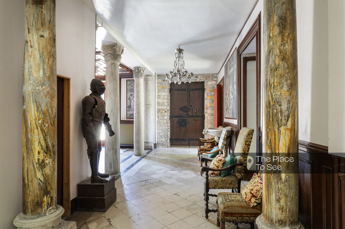 Salon